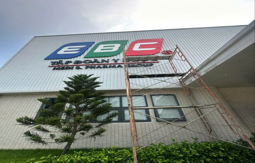 Bảng hiệu quảng cáo Y dược EBC Bảng hiệu quảng cáo Y dược EBC